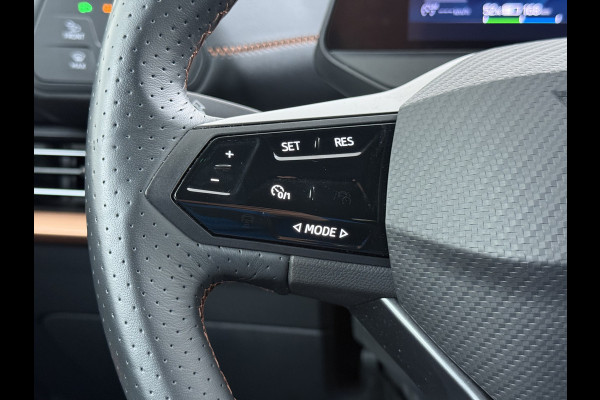 CUPRA Born Edition 62kWh 3 Fase Navi Ecc Apple Carplay Android 18"lm Adaptive-Cruise Pdc SOH 93% Stoel+Stuurverwarming Privacy Glas Lmv Led Isofix DAB Bluetooth Rijstrooksensor 1e Eigenaar Origineel Nederlandse Auto Dealeronderhouden 11kw laden thuis