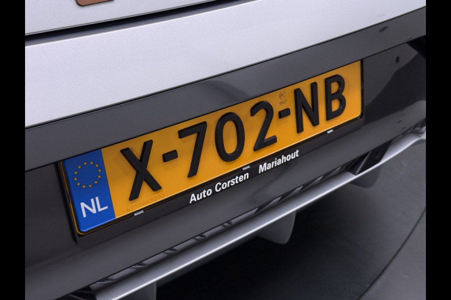 CUPRA Born Edition 62kWh 3 Fase Navi Ecc Apple Carplay Android 18"lm Adaptive-Cruise Pdc SOH 93% Stoel+Stuurverwarming Privacy Glas Lmv Led Isofix DAB Bluetooth Rijstrooksensor 1e Eigenaar Origineel Nederlandse Auto Dealeronderhouden 11kw laden thuis