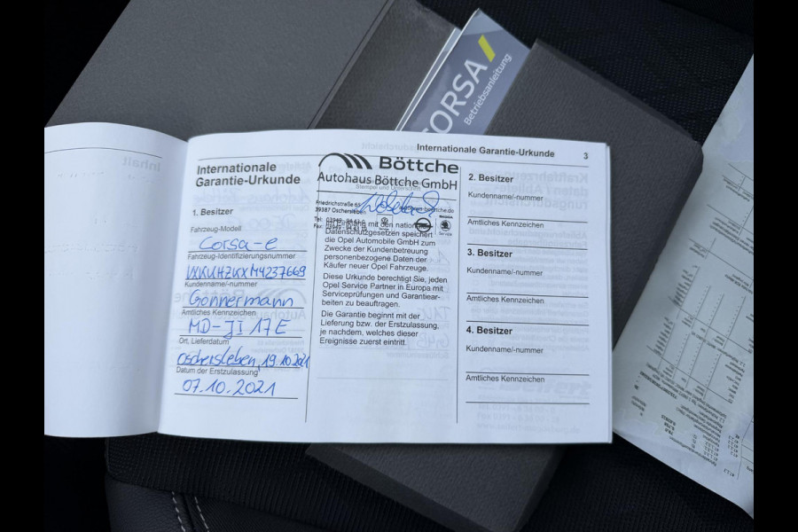 Opel CORSA-E Elegance 50 kWh VAN € 19.900,- VOOR € 16.770,- UW LENTEVOORDEEL € 3.130,-! | 3 FASE | SOH 93% | STUUR+STOELVERWARMING | WARMTEPOMP | DEALER ONDERHOUDEN | RIJKLAARPRIJS |CAMERA | DODE HOEK| LEKKER COMPLEET|