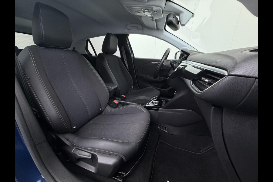 Opel CORSA-E Elegance 50 kWh VAN € 19.900,- VOOR € 16.770,- UW LENTEVOORDEEL € 3.130,-! | 3 FASE | SOH 93% | STUUR+STOELVERWARMING | WARMTEPOMP | DEALER ONDERHOUDEN | RIJKLAARPRIJS |CAMERA | DODE HOEK| LEKKER COMPLEET|