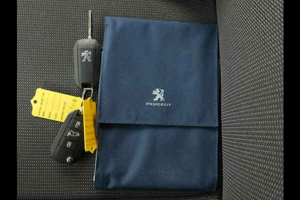 Peugeot Expert 2.0 BlueHDI 145pk L3 Automaat Airco Navigatie Cruise control Trekhaak Carplay