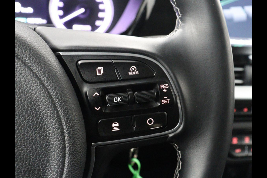 Kia Niro 1.6 GDi PHEV DynamicLine | Trekhaak | Adaptive cruise | Half leder | Camera | Carplay | Navigatie | Climate control | Bluetooth | Parkeerhulp
