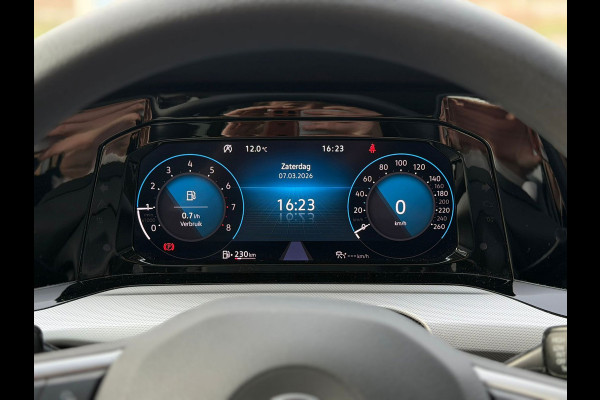 Volkswagen Golf 1.0 TSI Golf, trekhaak, adaptief cruise controle, 1 e eigenaar, NL auto met nationale auto pas