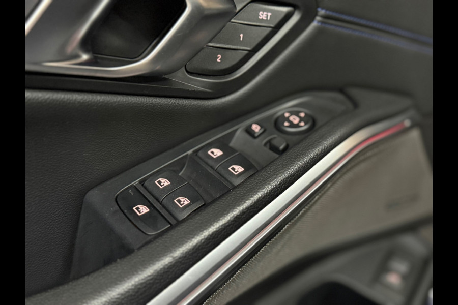 BMW 3 Serie Touring M340i xDrive LCI M-Sport Pro | FaceLift BOMvol!| M-Performance | Maxton Design | Tansaniet Blauw Individual |