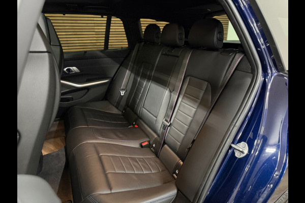 BMW 3 Serie Touring M340i xDrive LCI M-Sport Pro | FaceLift BOMvol!| M-Performance | Maxton Design | Tansaniet Blauw Individual |