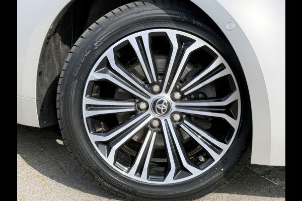 Toyota Corolla Touring Sports 2.0 Hybrid Team D | Trekhaak | CarPlay | ACC | Camera | LED | 17 inch