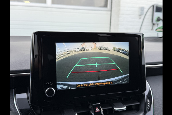 Toyota Corolla Touring Sports 2.0 Hybrid Team D | Trekhaak | CarPlay | ACC | Camera | LED | 17 inch