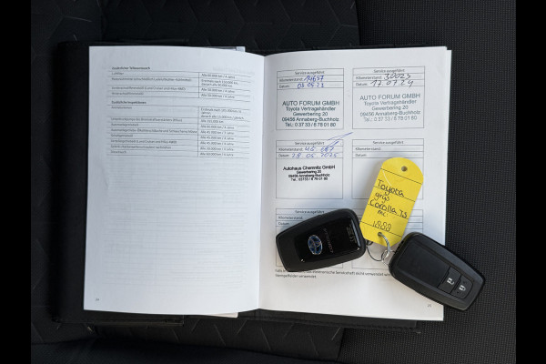 Toyota Corolla Touring Sports 2.0 Hybrid Team D | Trekhaak | CarPlay | ACC | Camera | LED | 17 inch