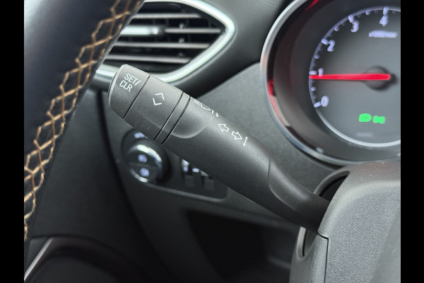 Opel Crossland X 1.2T 111pk Pano-Dak HUD 360°Camera Head-Up-Display Navi Ecc Apple Carplay Android Auto Pdc Innovation Cruise Control Lmv Bluetooth Isofix Regen-Lichtsensor LaneAssist