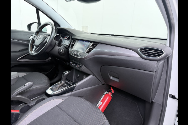 Opel Crossland X 1.2T 111pk Pano-Dak HUD 360°Camera Head-Up-Display Navi Ecc Apple Carplay Android Auto Pdc Innovation Cruise Control Lmv Bluetooth Isofix Regen-Lichtsensor LaneAssist