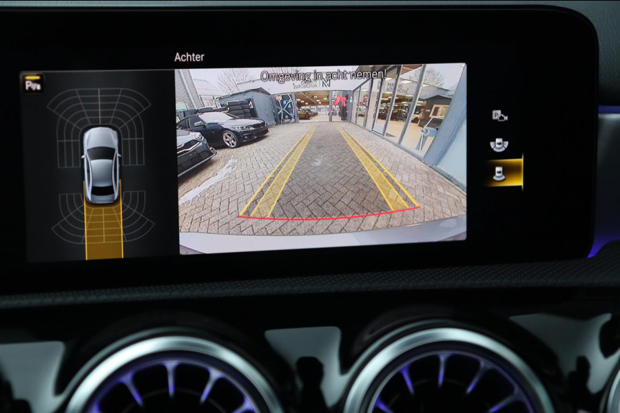 Mercedes-Benz A-Klasse A250 AMG / PANO / KEYLESS / ACC / CAMERA / DODEHOEK