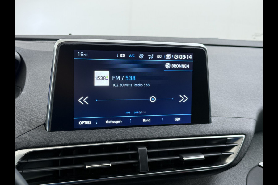 Peugeot 5008 T131pk AUT-8 7-Pers. 360°Camera Apple Carplay Android Pdc Navi Connected Services 1/2 Leer Ecc Cruise Control Blue Premium Avant Isofix Privacy Glas Lmv Led Elek.Achterklep Regen-Lichtsensor Keyless DAB+ EURO6 Dealeronderhouden Origineel Nederlandse Auto € 41.000 nieuw