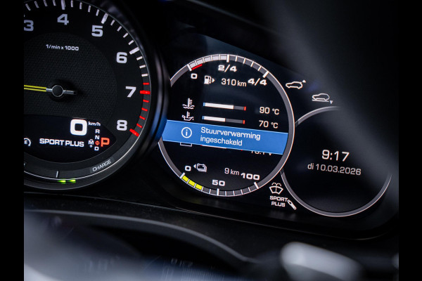 Porsche Cayenne Coupé 3.0 E-Hybrid - Sport Chrono l Panorama l Achter As Best. l Luchtvering l 22'' l Sfeerverl.