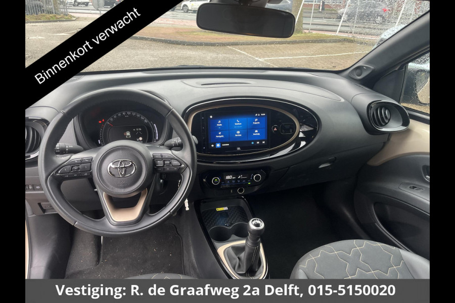 Toyota Aygo X 1.0 VVT-i MT Envy | JBL audio | Camera | Navigatie |