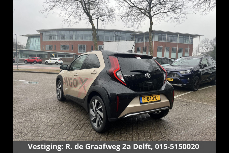 Toyota Aygo X 1.0 VVT-i MT Envy | JBL audio | Camera | Navigatie |