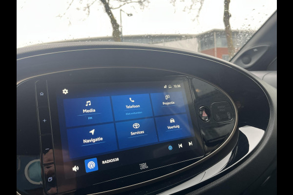 Toyota Aygo X 1.0 VVT-i MT Envy | JBL audio | Camera | Navigatie |