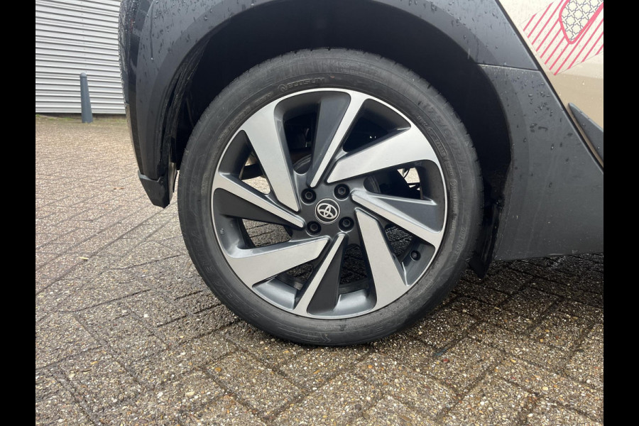 Toyota Aygo X 1.0 VVT-i MT Envy | JBL audio | Camera | Navigatie |