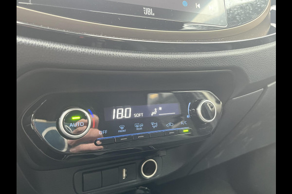 Toyota Aygo X 1.0 VVT-i MT Envy | JBL audio | Camera | Navigatie |