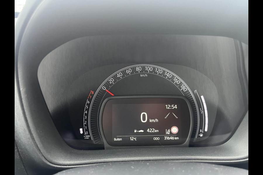 Toyota Aygo X 1.0 VVT-i MT Envy | JBL audio | Camera | Navigatie |