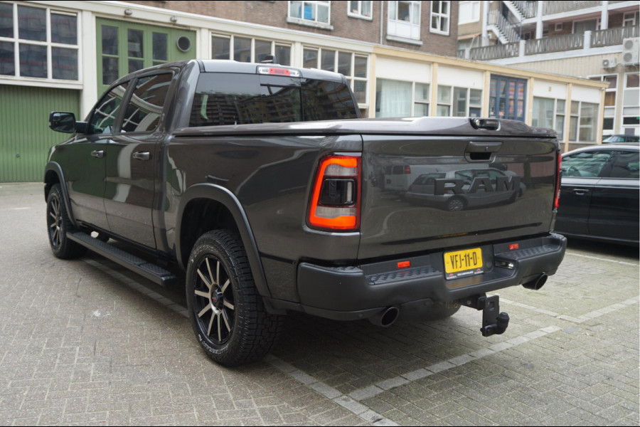 Dodge Ram 1500 5.7 V8 4x4 Rebel Sport | Luchtvering PANO -dak | Black Line | Off Road | Groot Navi | Apple CarPlay | Keyless | 20inch | Harman Kardon | Full LED | LPG onderbouw |3/2026 beurt + 4x Banden  | excl BTW