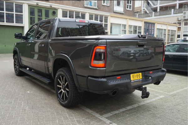 Dodge Ram 1500 5.7 V8 4x4 Rebel Sport | Luchtvering PANO -dak | Black Line | Off Road | Groot Navi | Apple CarPlay | Keyless | 20inch | Harman Kardon | Full LED | LPG onderbouw |3/2026 beurt + 4x Banden  | excl BTW