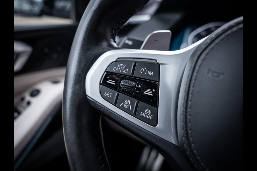 BMW X5 xDrive45e High Executive - M-Sport l Sky Lounge l Laser l Pano l Massage l HUD l ACC