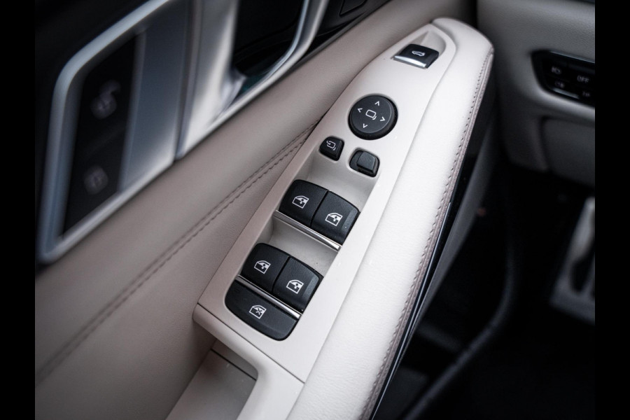 BMW X5 xDrive45e High Executive - M-Sport l Sky Lounge l Laser l Pano l Massage l HUD l ACC