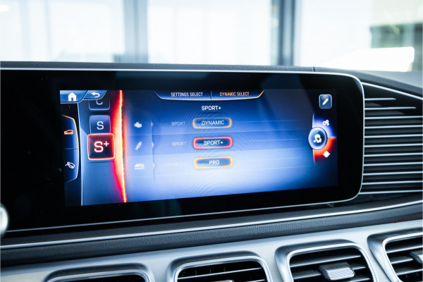 Mercedes-Benz GLE AMG GLE53 Hybrid 4MATIC+ Premium Plus - Panorama | Burmester | Luchtvering | 360 Camera