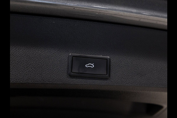 Seat Ateca 1.5 TSI FR Business Intense / 150pk / Panorama dak / Achteruitrij camera / Stoel en stuur verwarming /