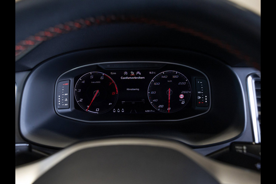 Seat Ateca 1.5 TSI FR Business Intense / 150pk / Panorama dak / Achteruitrij camera / Stoel en stuur verwarming /