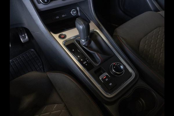 Seat Ateca 1.5 TSI FR Business Intense / 150pk / Panorama dak / Achteruitrij camera / Stoel en stuur verwarming /