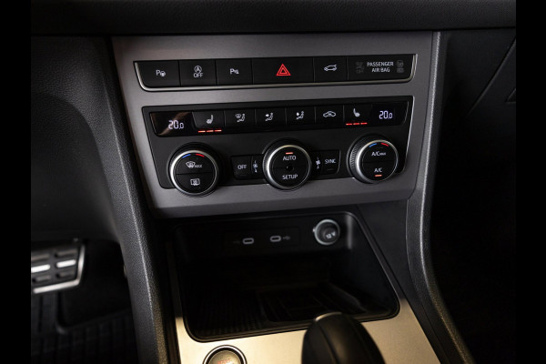 Seat Ateca 1.5 TSI FR Business Intense / 150pk / Panorama dak / Achteruitrij camera / Stoel en stuur verwarming /