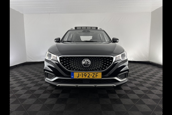 MG ZS EV Luxury 45 kWh {SOH-90%} (INCL-BTW) Aut. *PANO | LEATHER | CCS-FASTLOADER | KEYLESS | NAVI-FULLMAP | ADAPTIVE-CRUISE | CAMERA | HEATED-SPORTSEATS | CARPLAY | BLINDSPOT | DAB | LANE-ASSIST | 17''ALU*