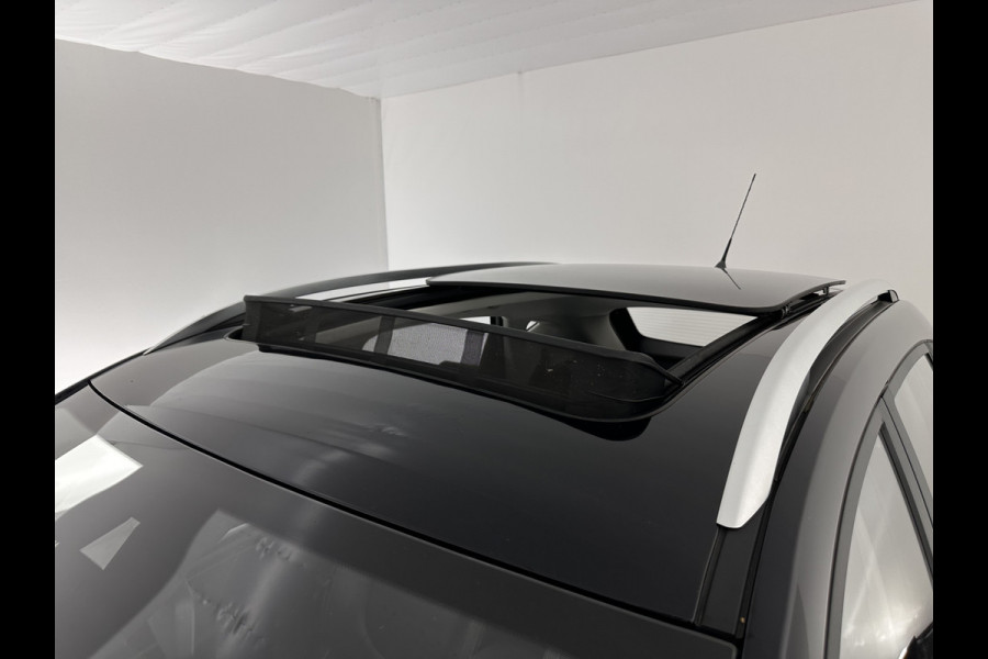 MG ZS EV Luxury 45 kWh {SOH-90%} (INCL-BTW) Aut. *PANO | LEATHER | CCS-FASTLOADER | KEYLESS | NAVI-FULLMAP | ADAPTIVE-CRUISE | CAMERA | HEATED-SPORTSEATS | CARPLAY | BLINDSPOT | DAB | LANE-ASSIST | 17''ALU*