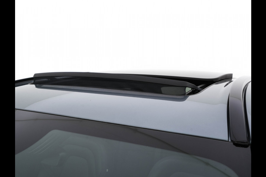 Volvo XC60 2.0 B5 Business Pro R-Design (INCL.BTW) Aut. *PANO | LUXURY-LEATHER | FULL-LEATHER | MEMORY-PACK | HEATED-SPORTSEATS | CAMERA | NAVI-FULLMAP | SHIFT-PADDLES | PRIVACY-GLASS | AIR-SUSPENSION | ECC | PDC | CRUISE | 19''ALU