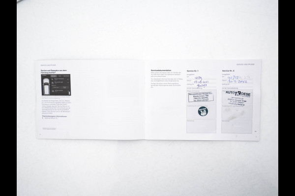 Volvo XC60 2.0 B5 Business Pro R-Design (INCL.BTW) Aut. *PANO | LUXURY-LEATHER | FULL-LEATHER | MEMORY-PACK | HEATED-SPORTSEATS | CAMERA | NAVI-FULLMAP | SHIFT-PADDLES | PRIVACY-GLASS | AIR-SUSPENSION | ECC | PDC | CRUISE | 19''ALU