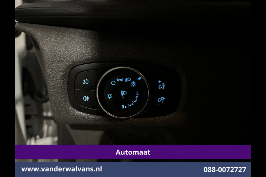 Ford Transit Custom 2.0 TDCI 131pk Automaat L2H1 Dubbele Cabine Euro6 Airco | 5-Zits | Camera | Navigatie | LED Apple Carplay, Android Auto, Adaptieve Cruisecontrol, Trekhaak, Stoelverwarming, Verwarmde voorruit, Parkeersensoren