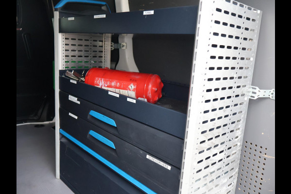 Volkswagen Transporter 2.0 TDI 4MOTION 150 PK DSG + WP INRICHTING | LED | 2 SCHUIFDEUREN | STANDKACHEL | ADAPTIVE CRUISE | TREKHAAK | CARPLAY | CAMERA