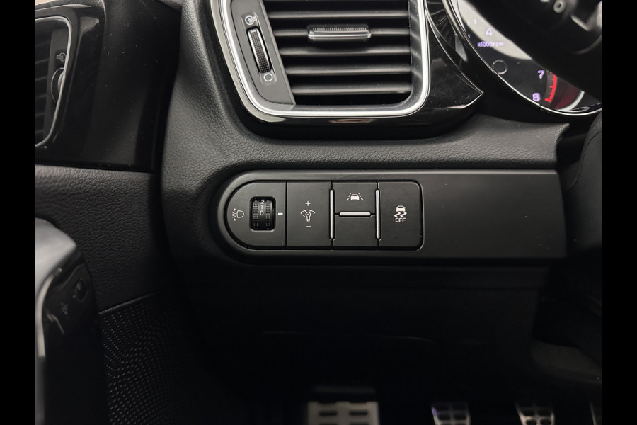 Kia ProCeed 1.0 T-GDI GT-Line (INCL-BTW) *PANO | LEATHER-ALCANTARA  | FULL-LED | SPORTSEATS | NAVI-FULLMAP | CAMERA | ECC | PRIVACYGLASS | LANE-ASSIST | DAB+ | CARPLAY | PDC | KEYLESS | CRUISE | TOWBAR | 17''ALU*