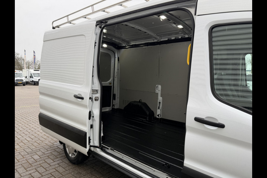 Ford Transit 310 2.0 TDCI L2H2 Trend / vaste prijs rijklaar € 18.950 ex btw / euro 6 / bpm vrij / lease vanaf € 319 / imperial + trap / airco / cruise / pdc voor en achter / trekhaak 2450 kg