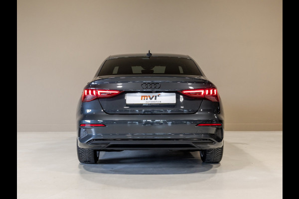 Audi A3 Limousine 35 TFSI Advanced edition / 150pk / Stoelverwarming / Adaptieve cruise control / Achteruitrij camera /