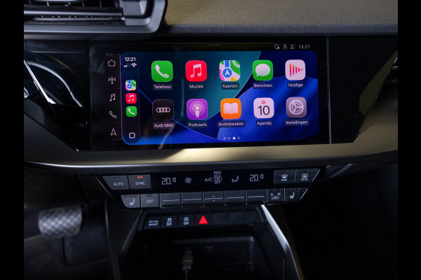 Audi A3 Limousine 35 TFSI Advanced edition / 150pk / Stoelverwarming / Adaptieve cruise control / Achteruitrij camera /