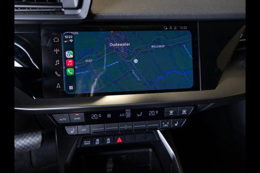 Audi A3 Limousine 35 TFSI Advanced edition / 150pk / Stoelverwarming / Adaptieve cruise control / Achteruitrij camera /