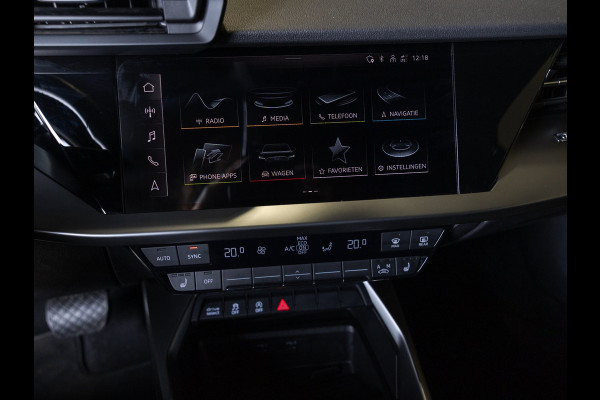 Audi A3 Limousine 35 TFSI Advanced edition / 150pk / Stoelverwarming / Adaptieve cruise control / Achteruitrij camera /