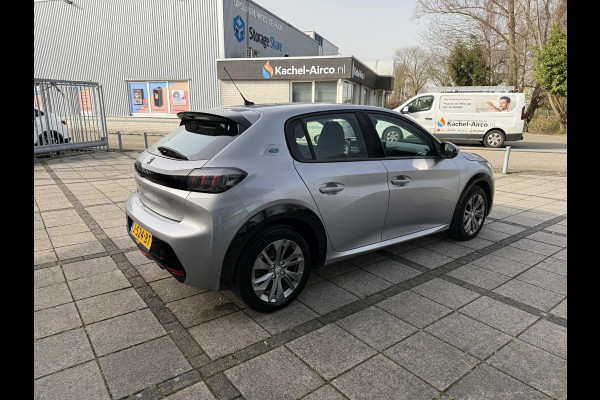 Peugeot e-208 Aut. EV Allure Pack | SoH 87% | Navi | PDC | Apple Carplay |