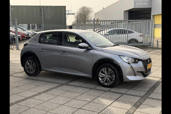 Peugeot e-208 Aut. EV Allure Pack | SoH 87% | Navi | PDC | Apple Carplay |