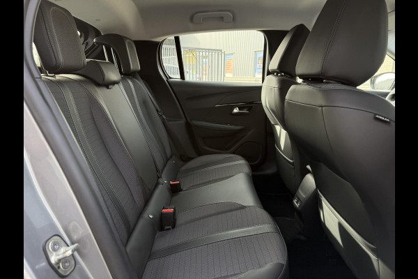 Peugeot e-208 Aut. EV Allure Pack | SoH 87% | Navi | PDC | Apple Carplay |