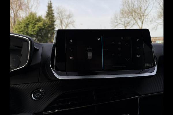 Peugeot e-208 Aut. EV Allure Pack | SoH 87% | Navi | PDC | Apple Carplay |