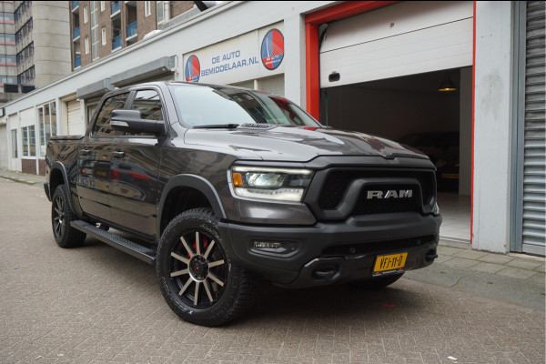 Dodge Ram 1500 5.7 V8 4x4 Rebel Sport | Luchtvering PANO -dak | Black Line | Off Road | Groot Navi | Apple CarPlay | Keyless | 20inch | Harman Kardon | Full LED | LPG onderbouw |3/2026 beurt + 4x Banden  | excl BTW