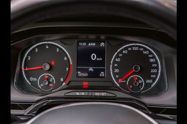 Volkswagen Polo 1.0 TSI Comfortline Business Camera|Navi|Keyless|Carplay